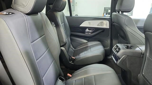 2026 Mercedes-Benz GLS 35