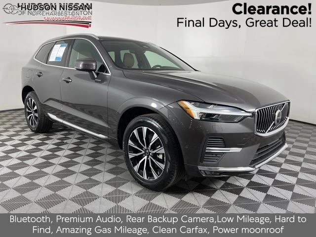 2023 Volvo XC60 B5 Plus Bright Theme FWD's photo