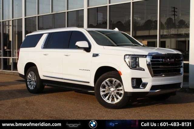2024 GMC Yukon XL SLT's photo