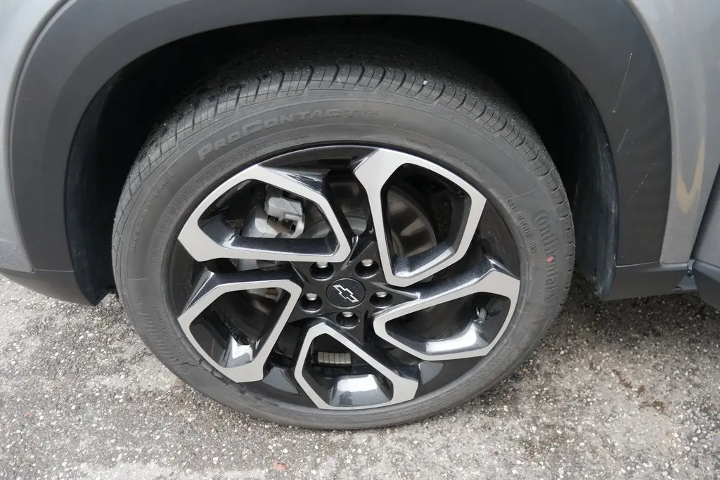 2024 Chevrolet Trax photo 31