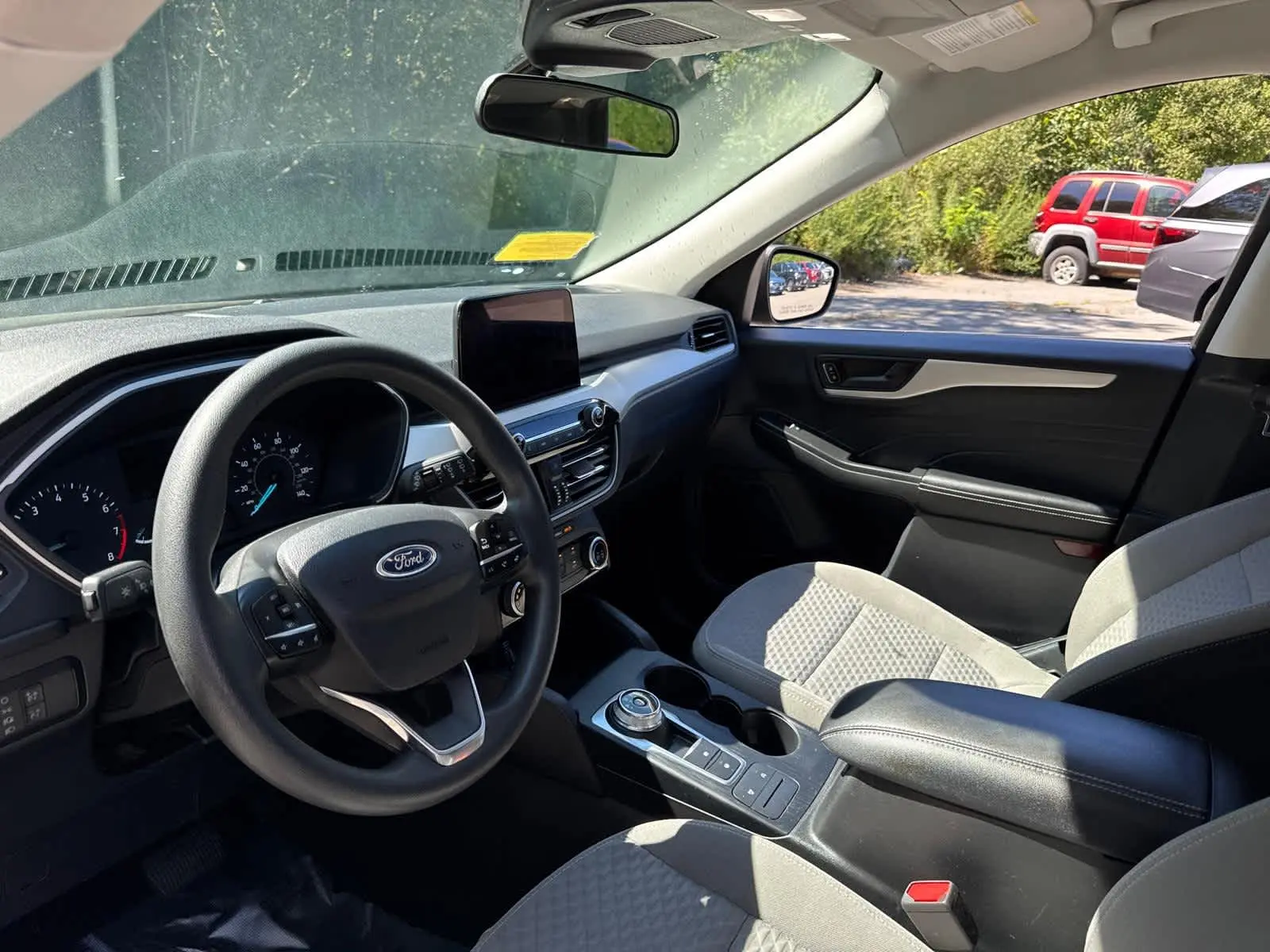 2022 Ford Escape SE photo 12