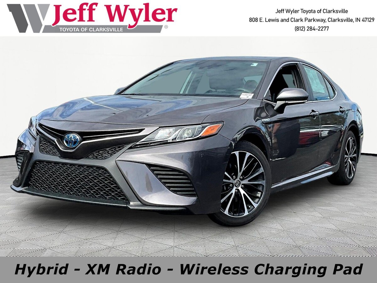 2020 Toyota Camry Hybrid SE