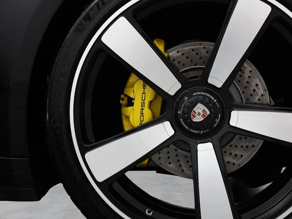 2020 Porsche 911 Base - Photo 40