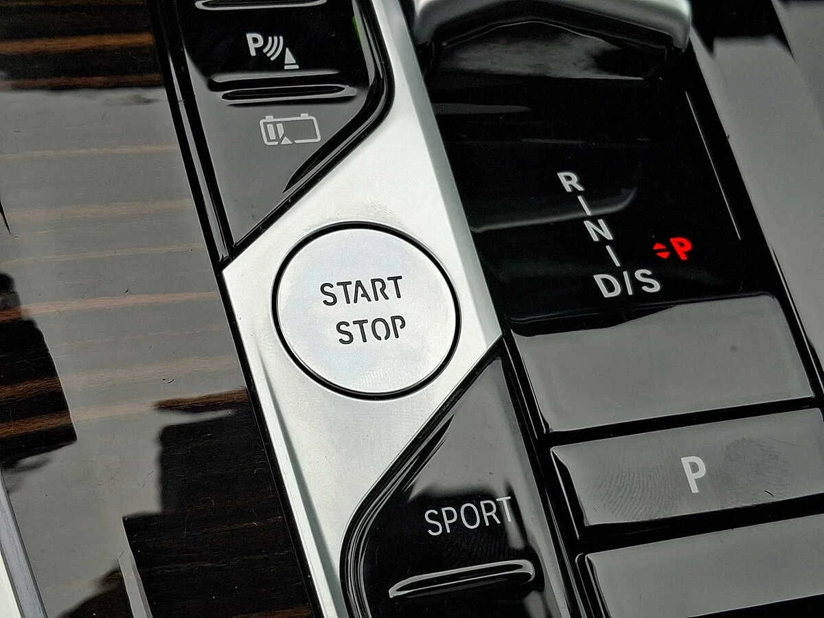 2026 BMW X5 50e - Photo 21