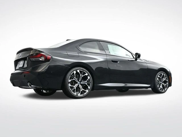 2025 BMW 2 Series 230i - Photo 30