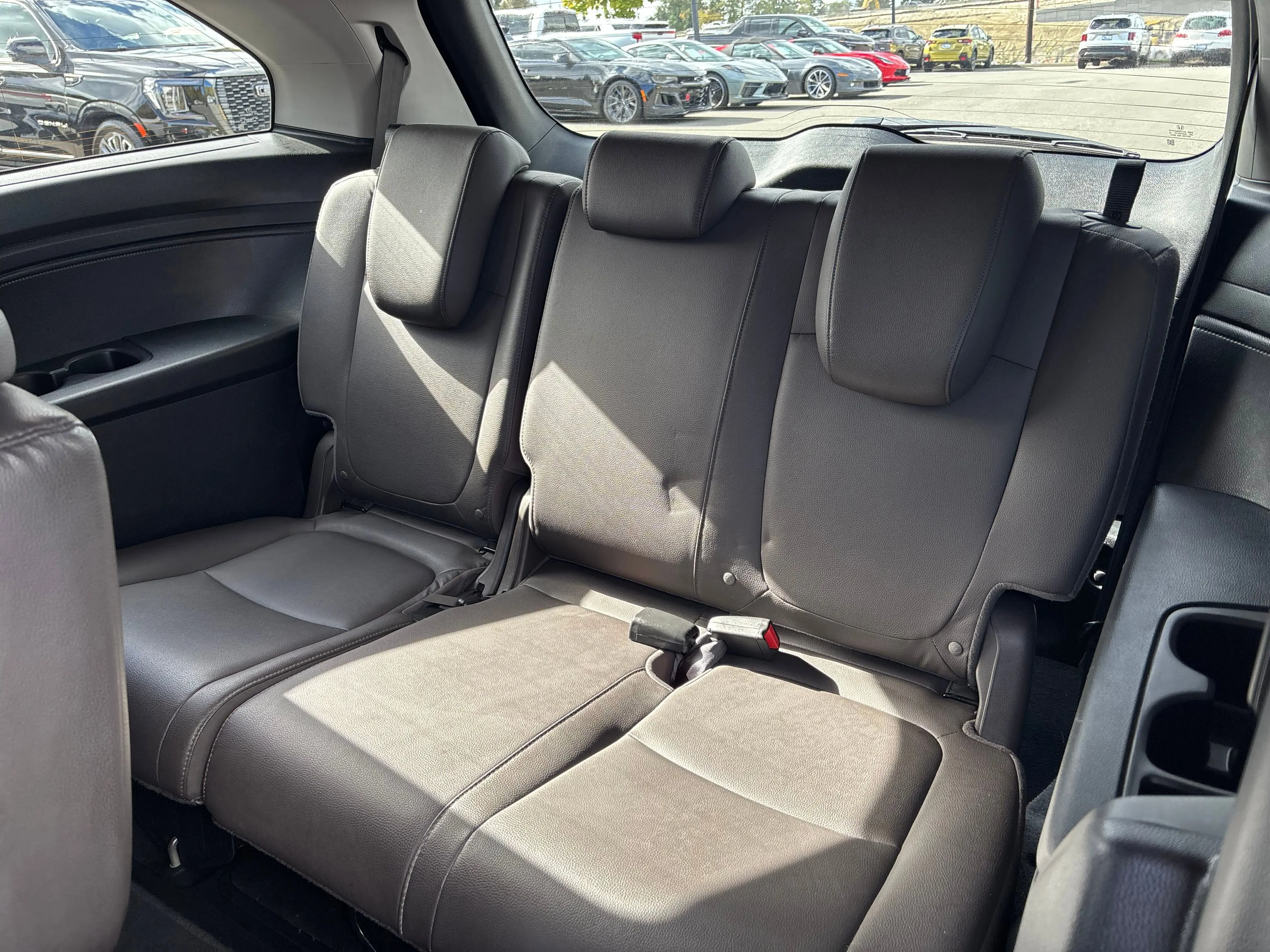 2019 Honda Odyssey EX-L photo 2