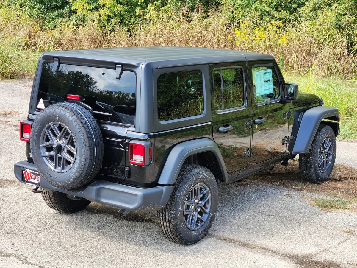 2025 Jeep Wrangler 4-Door Sport S - Photo 12