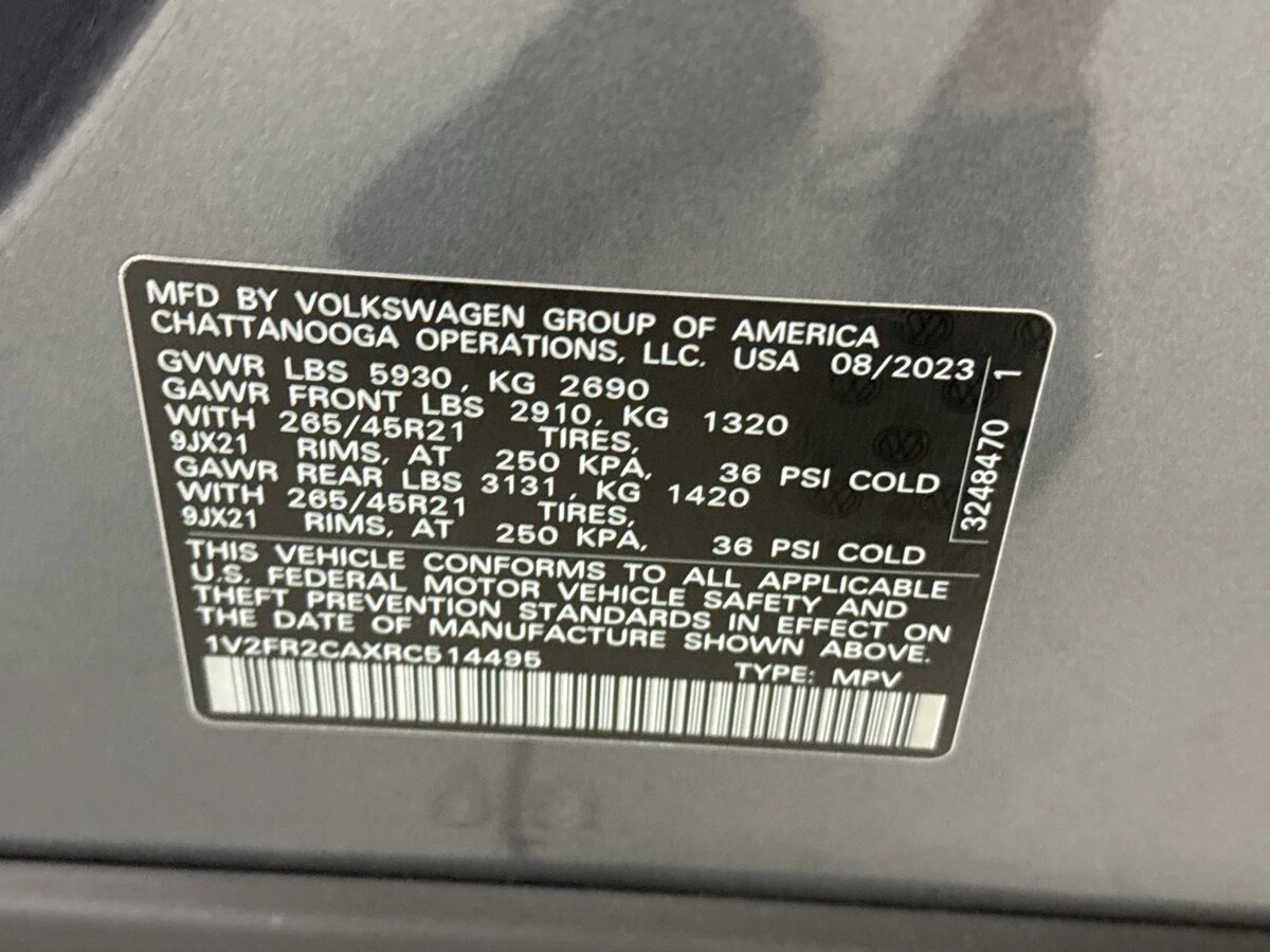 2024 Volkswagen Atlas SEL Premium R-Line - Photo 28