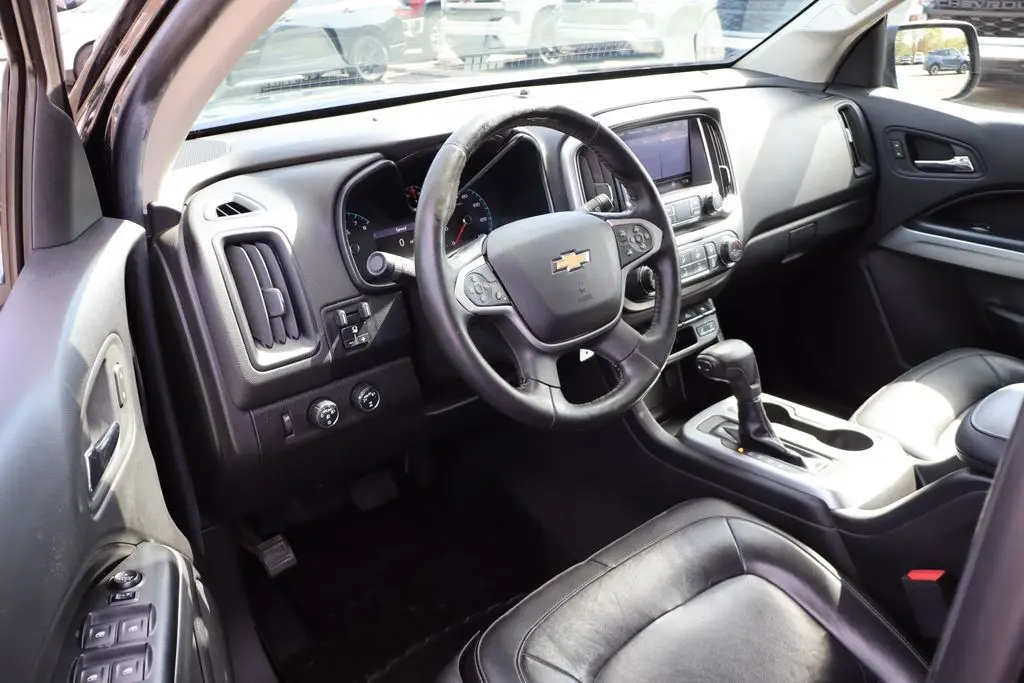 2019 Chevrolet Colorado LT photo 11