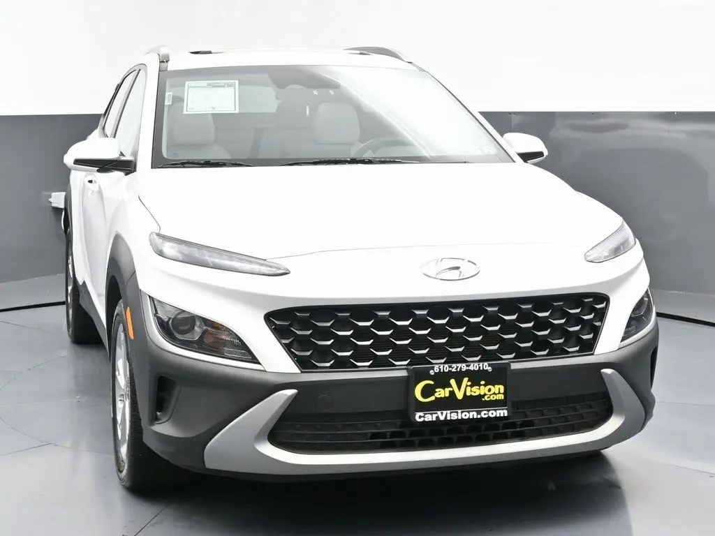 2022 Hyundai Kona SEL N Line photo 2