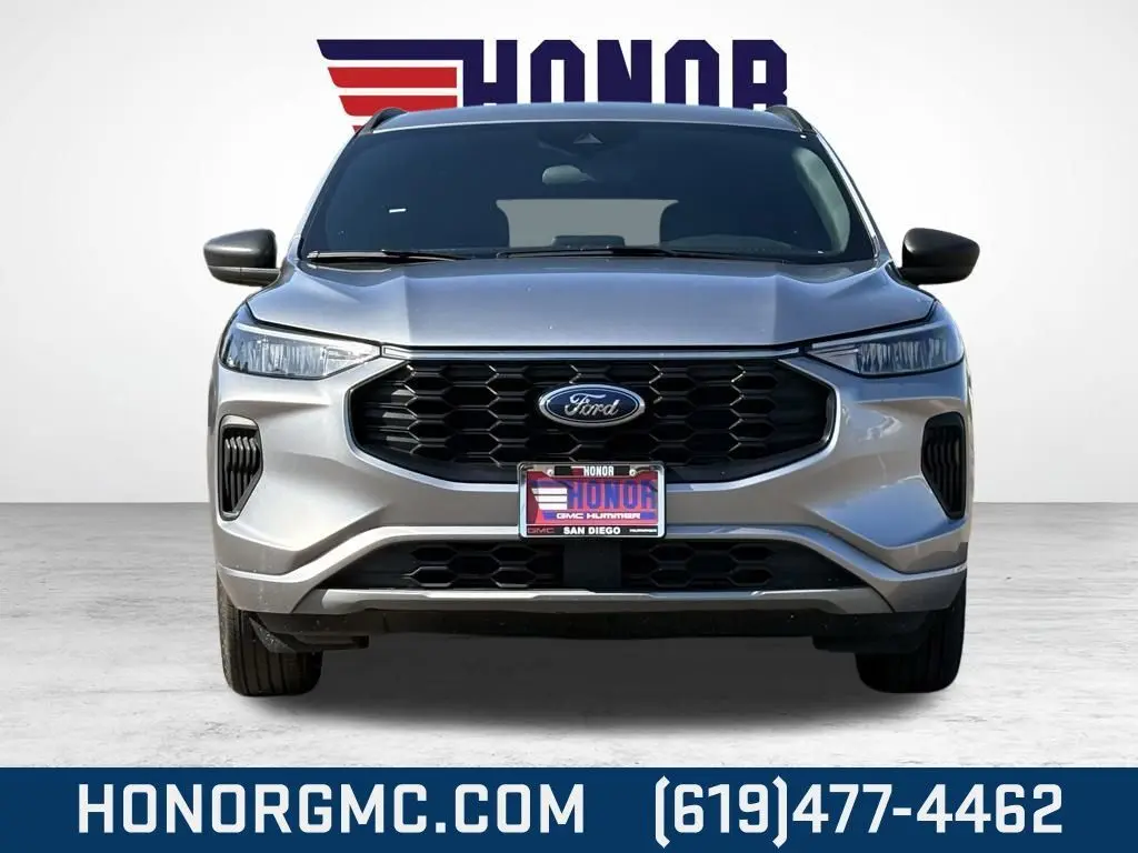2024 Ford Escape ST-Line photo 7