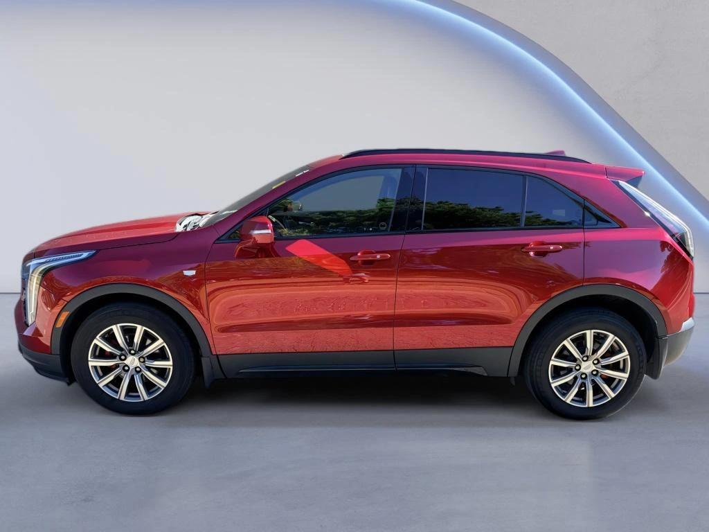 Used 2021 Cadillac XT4 Sport with VIN 1GYFZFR45MF001330 for sale in Kansas City