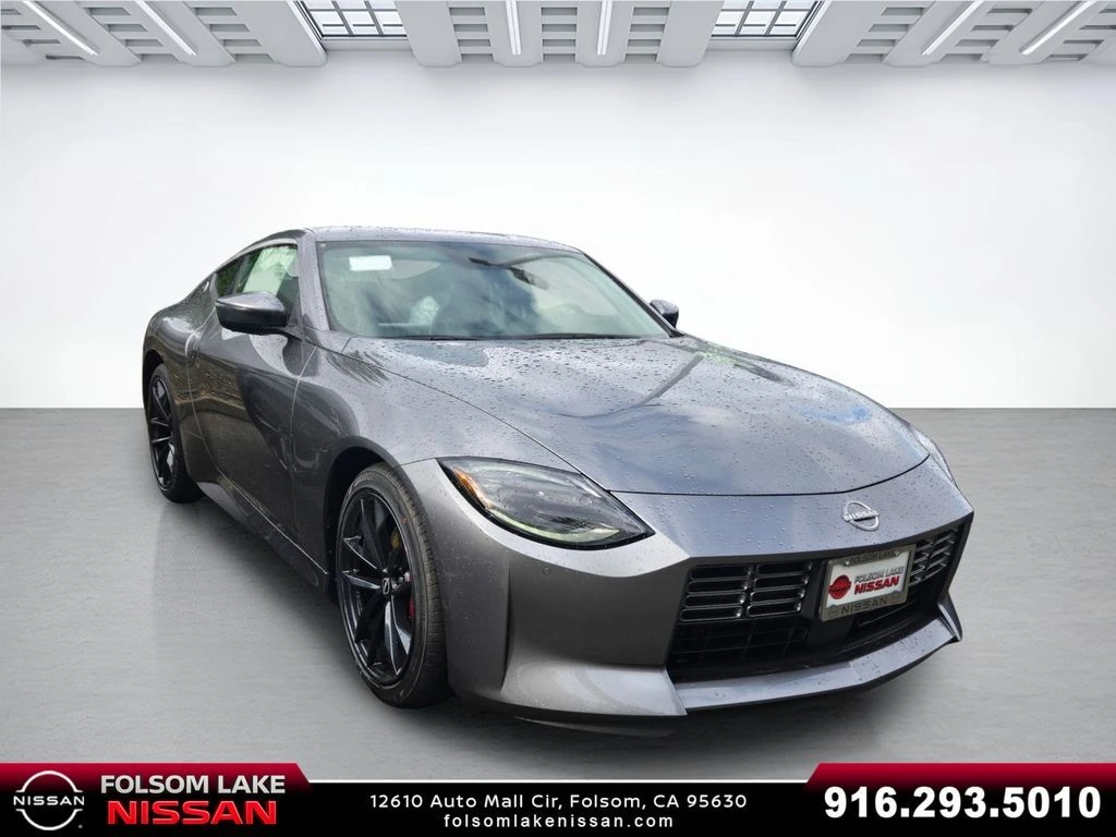 2026 Nissan Z Performance 6MT's photo