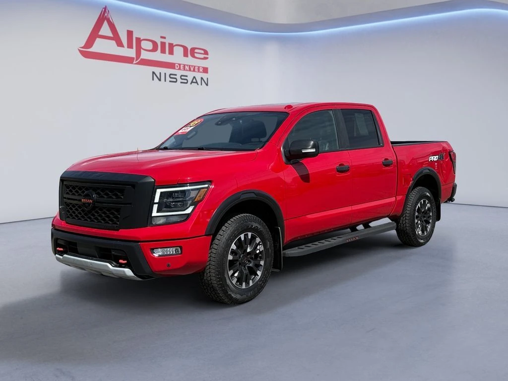2021 Nissan Titan PRO-4X 4X4 Crew Cab's photo