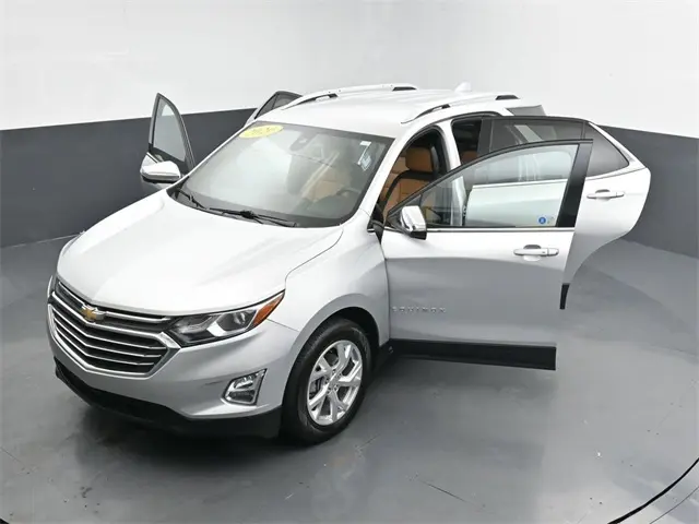 2020 Chevrolet Equinox Premier photo 35