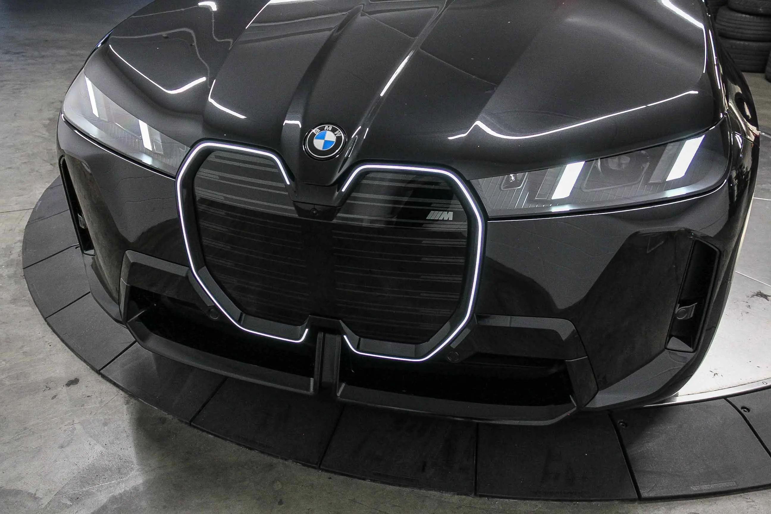 2026 Bmw iX photo 10