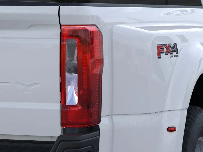 2025 Ford F-350 photo 20