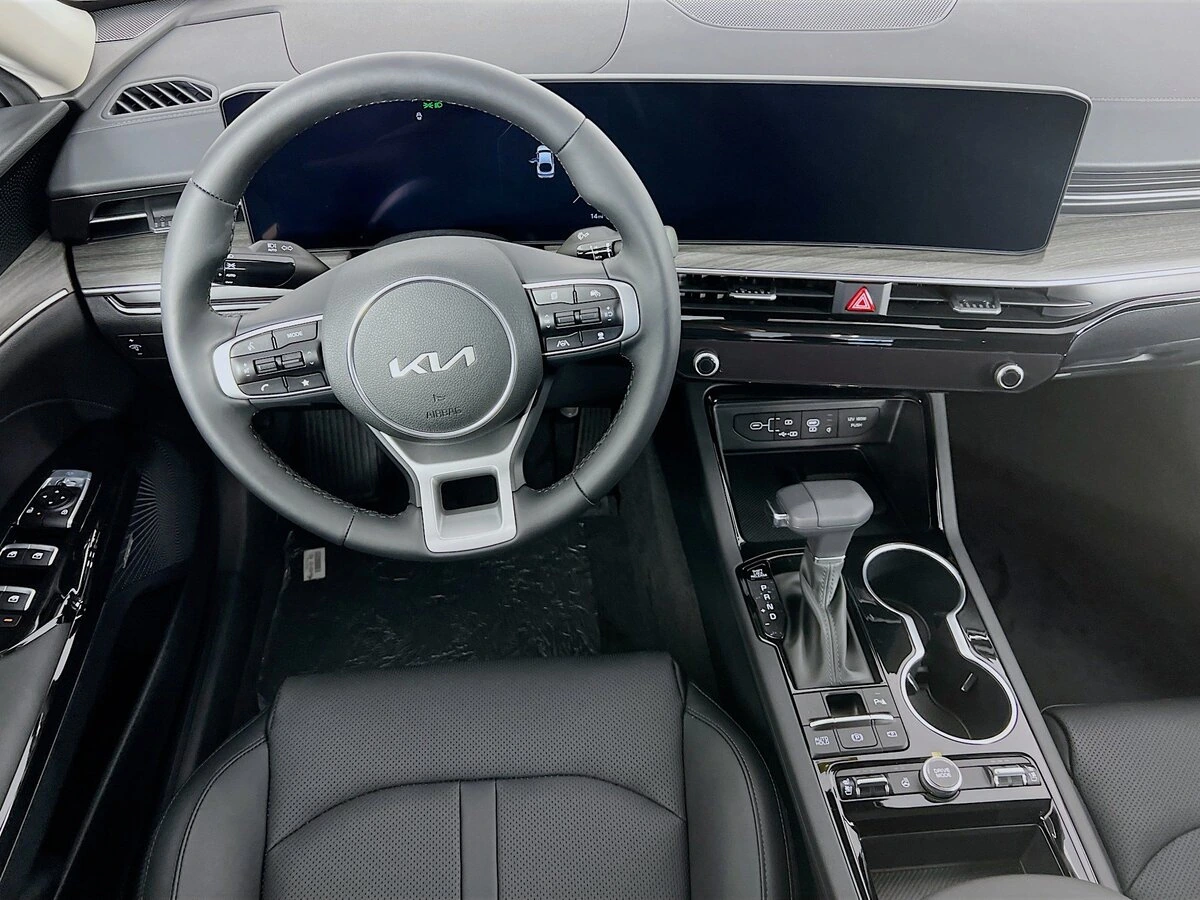 2026 Kia K5 EX - Photo 18
