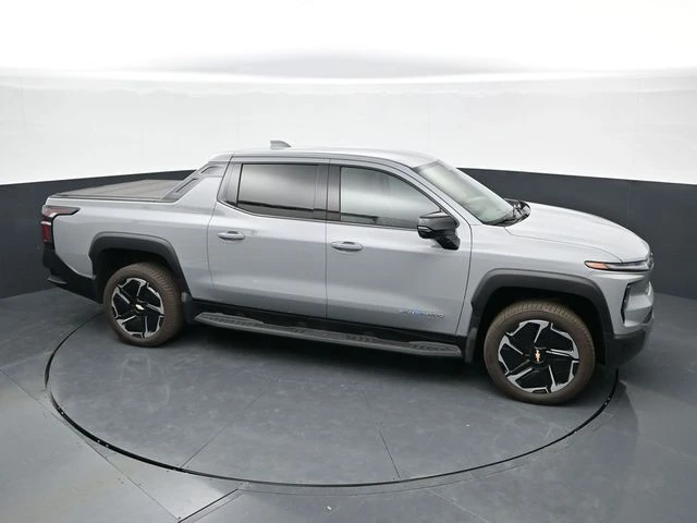 2026 Chevrolet Silverado EV LT - Photo 27