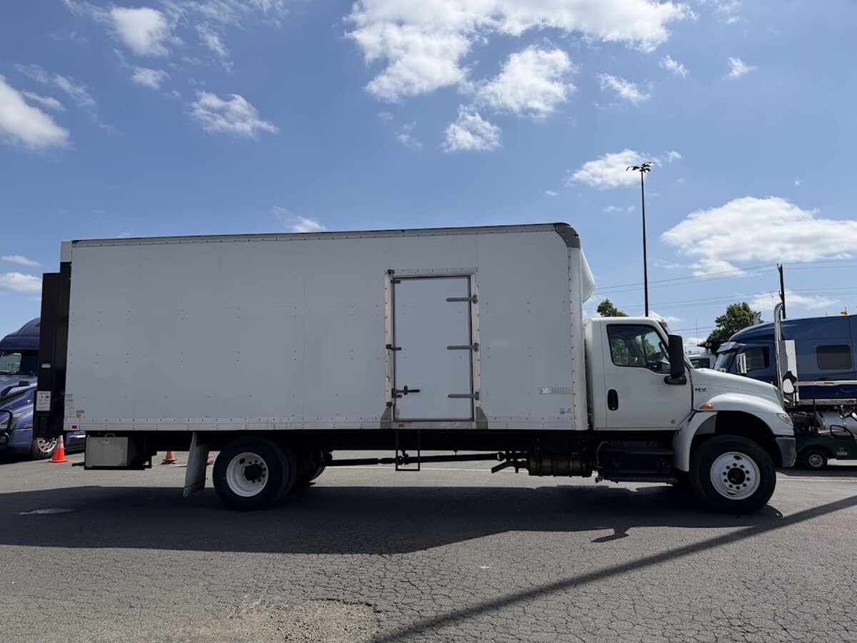 2022 International MV in Portland, OR — photo 3