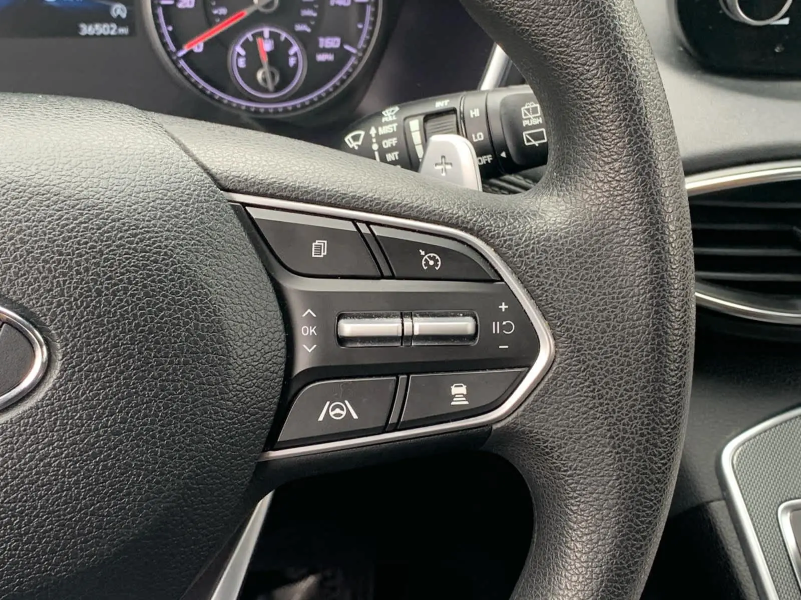 2022 Hyundai Santa Fe SEL photo 18