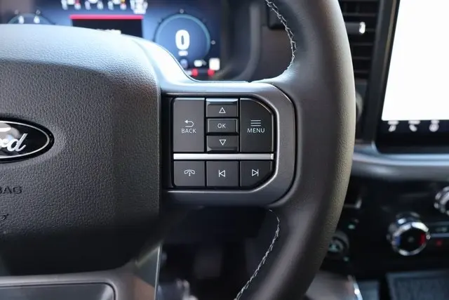 2025 Ford F-150 XLT photo 26