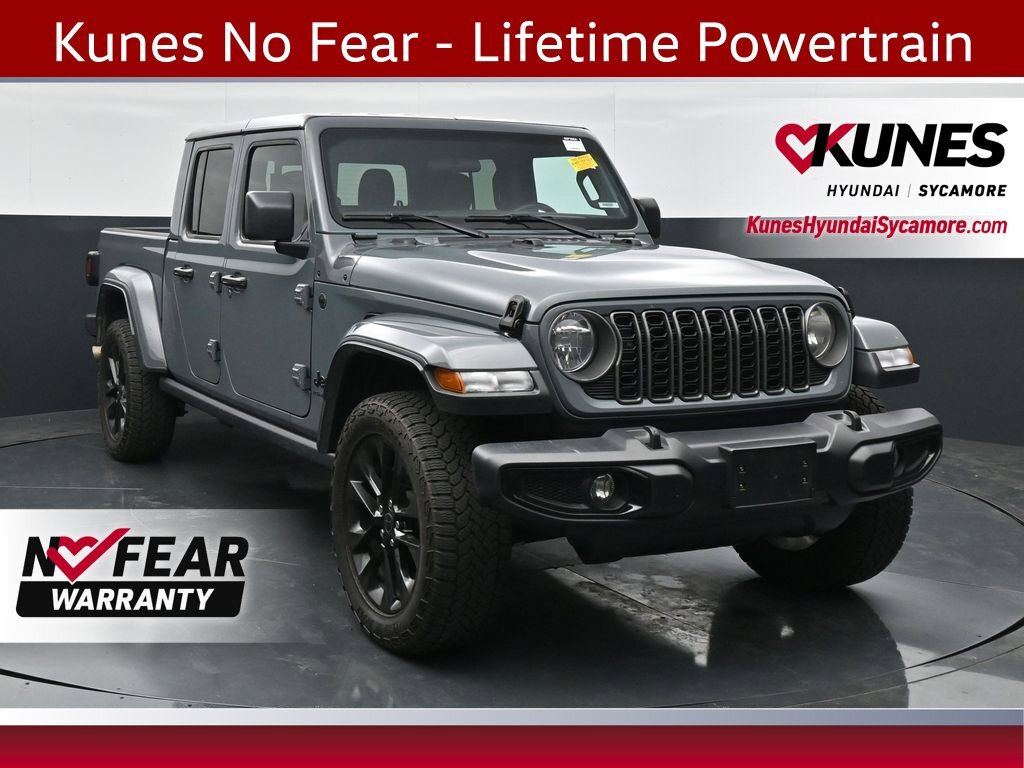 2025 Jeep Gladiator Nighthawk