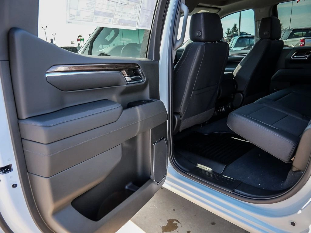 2026 Chevrolet Silverado 1500 LT - Photo 23