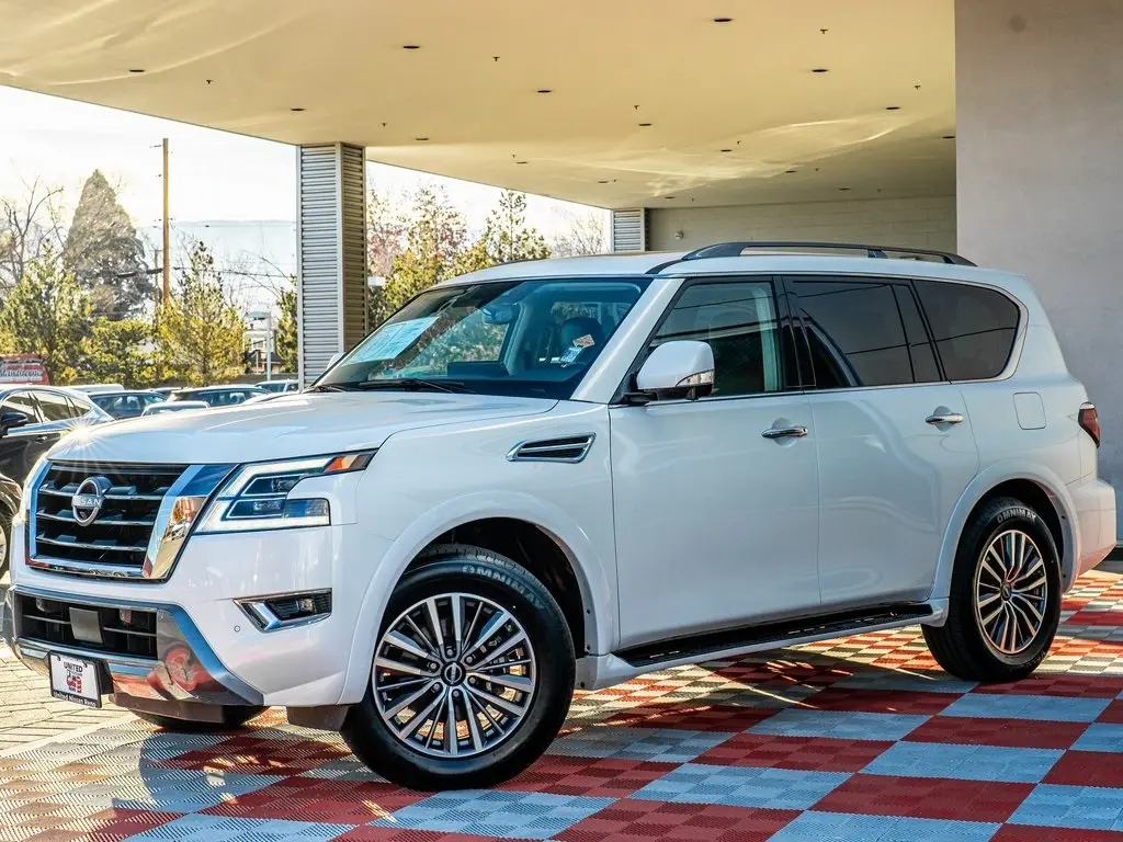 2023 Nissan Armada SL