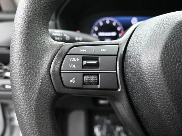 2025 Honda Accord SE - Photo 12