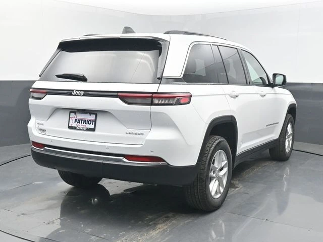 2026 Jeep Grand Cherokee Laredo - Photo 6