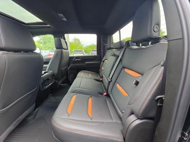 2026 GMC Sierra 2500HD AT4 - Photo 11