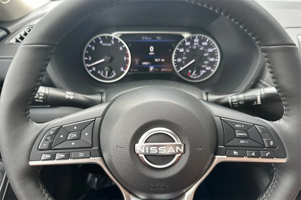 2025 Nissan Sentra SV photo 22