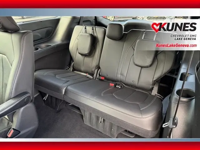 2021 Chrysler Pacifica Hybrid Touring L photo 13