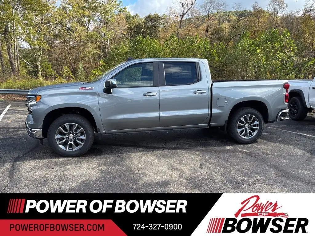 2026 Chevrolet Silverado 1500 LT1 photo 2