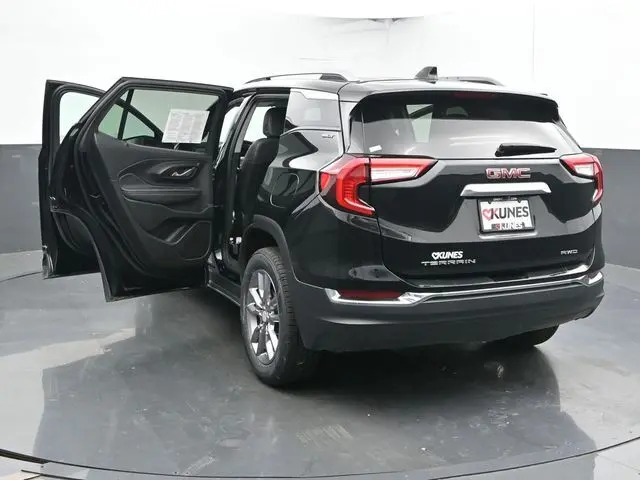 2024 Gmc Terrain SLT photo 45