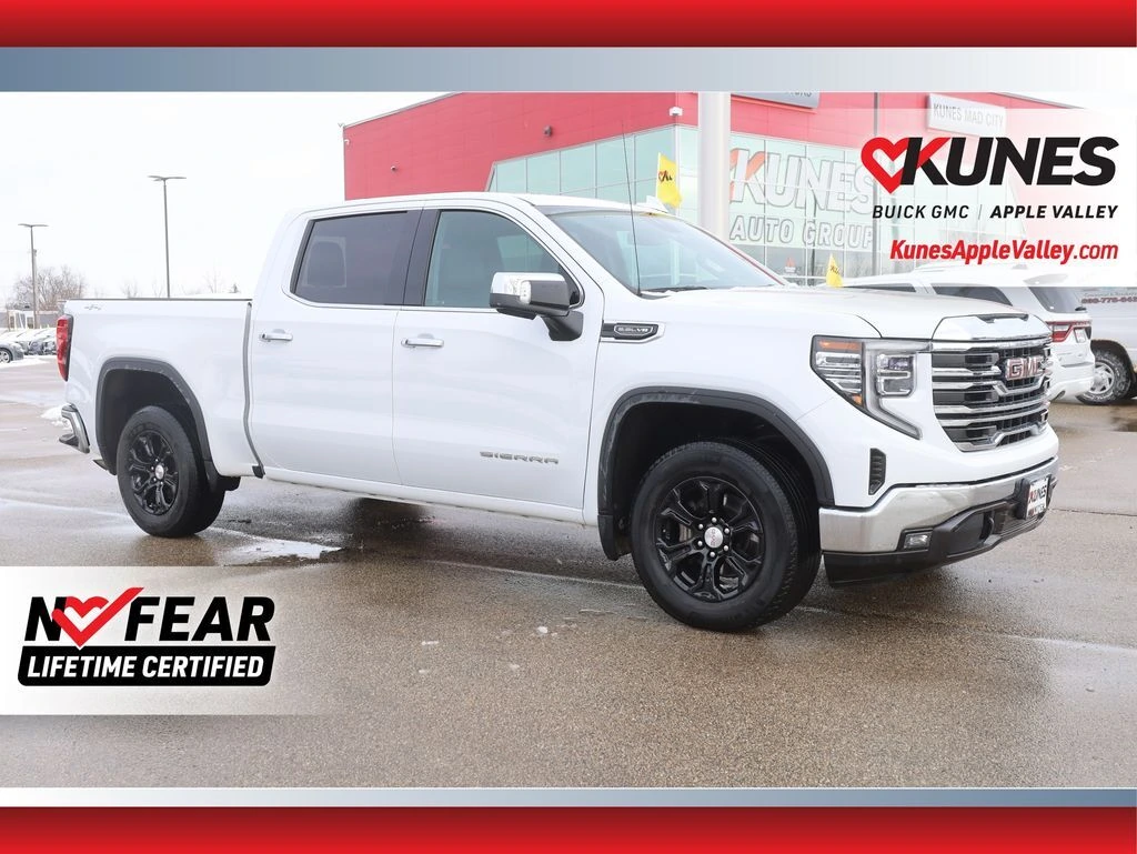 2024 GMC Sierra 4WD Crew Cab Short Box SLT's photo