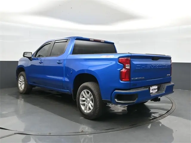 2024 Chevrolet Silverado 1500 RST photo 4