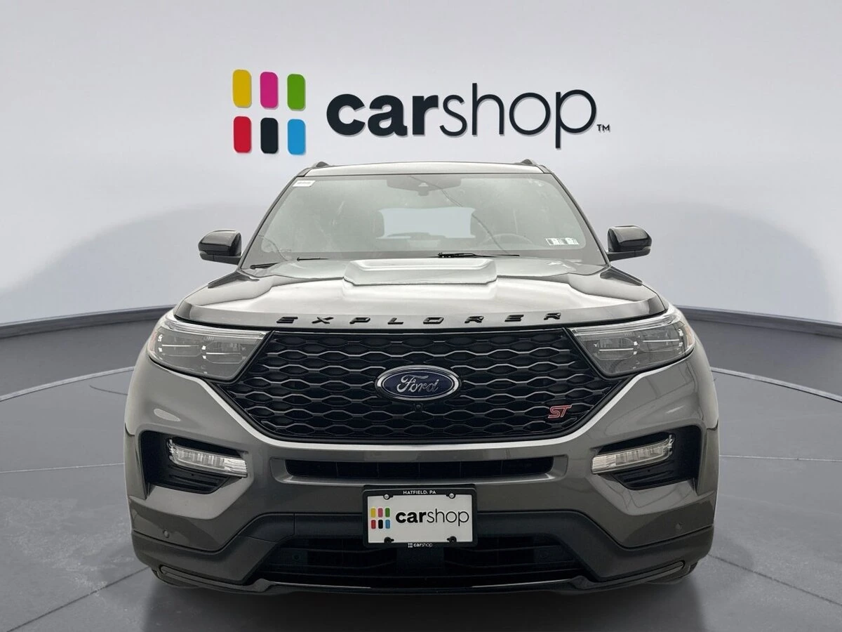 2023 Ford Explorer ST - Photo 8