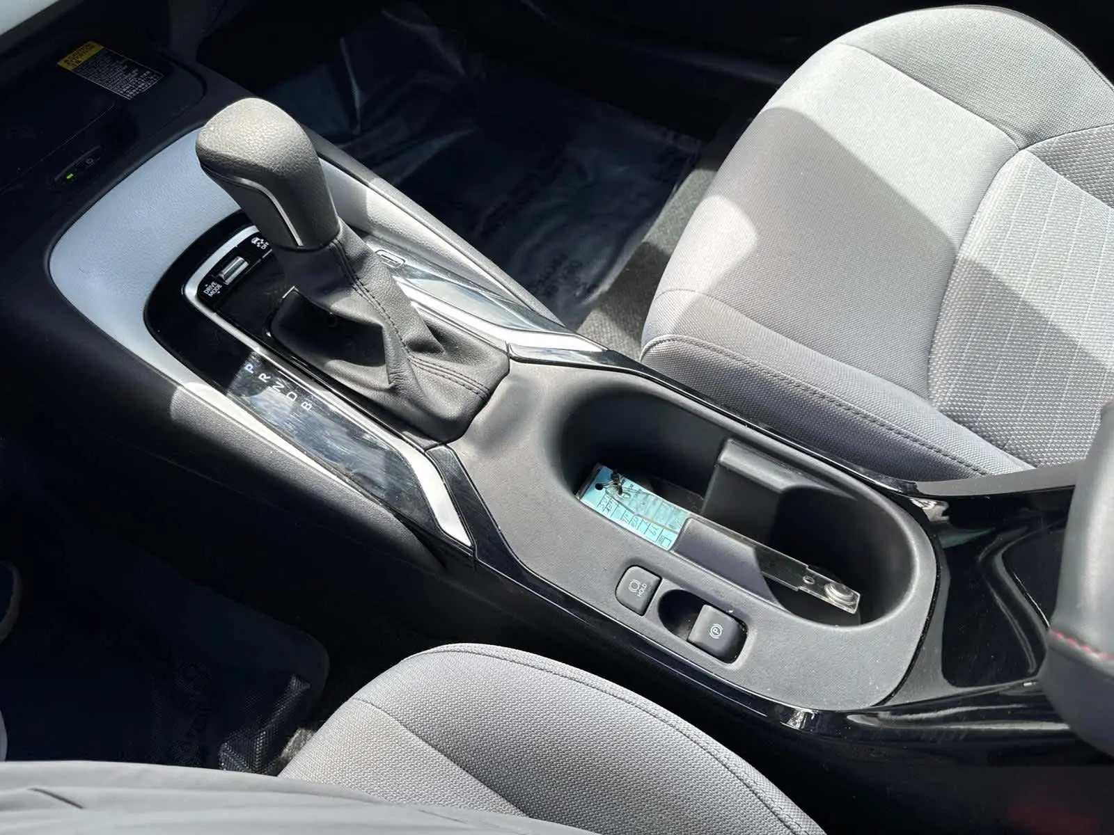 2024 Toyota Corolla SE Premium photo 25