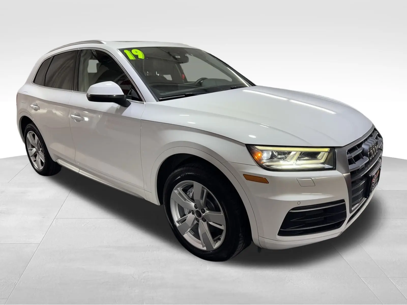 2019 Audi Q5 2.0T Premium Plus photo 3