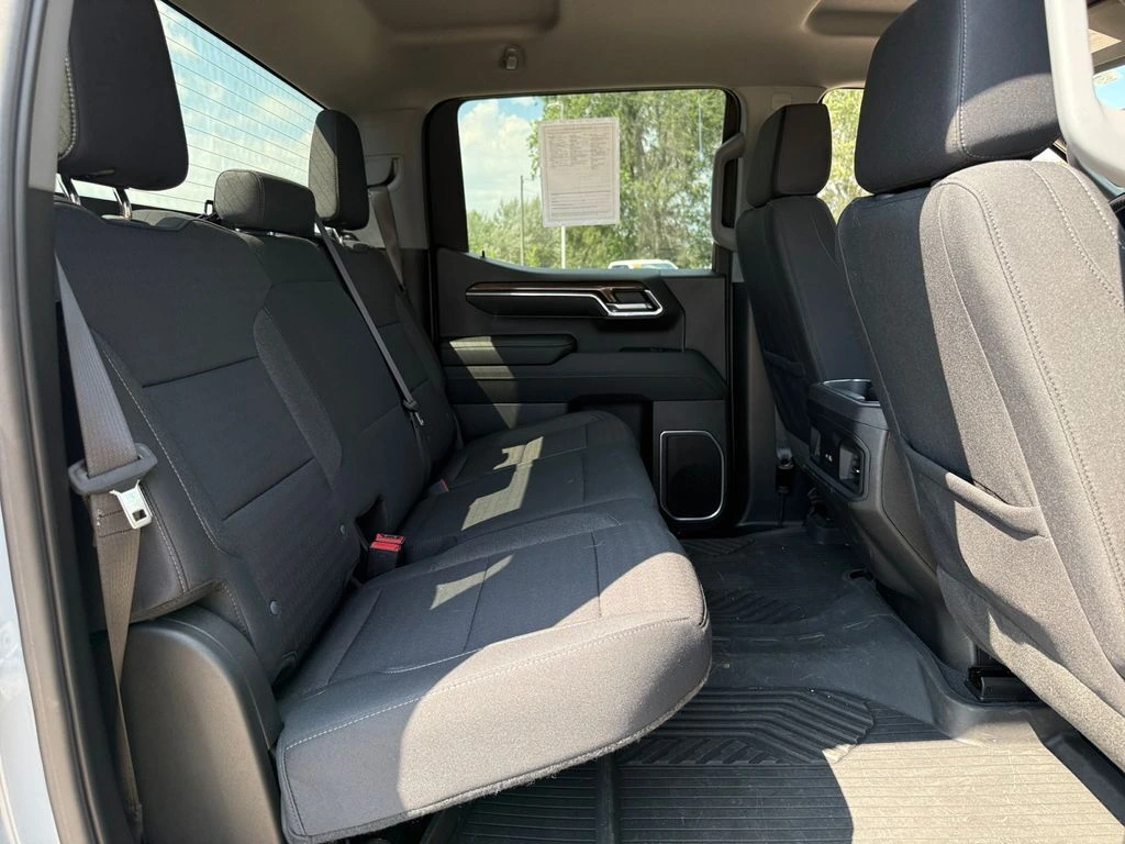 2024 Chevrolet Silverado 1500 RST - Photo 38