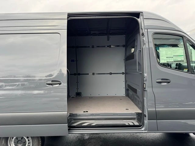 2026 Mercedes-Benz Sprinter Cargo Van Base - Photo 10
