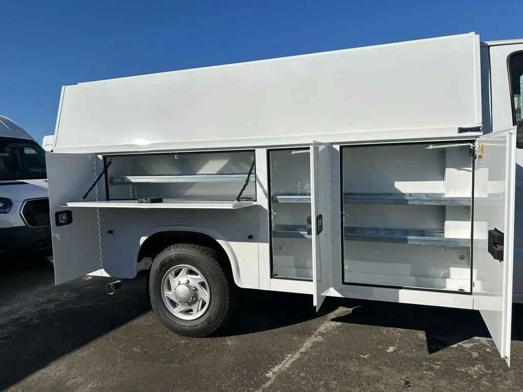 2026 Ford E-350 Base photo 7