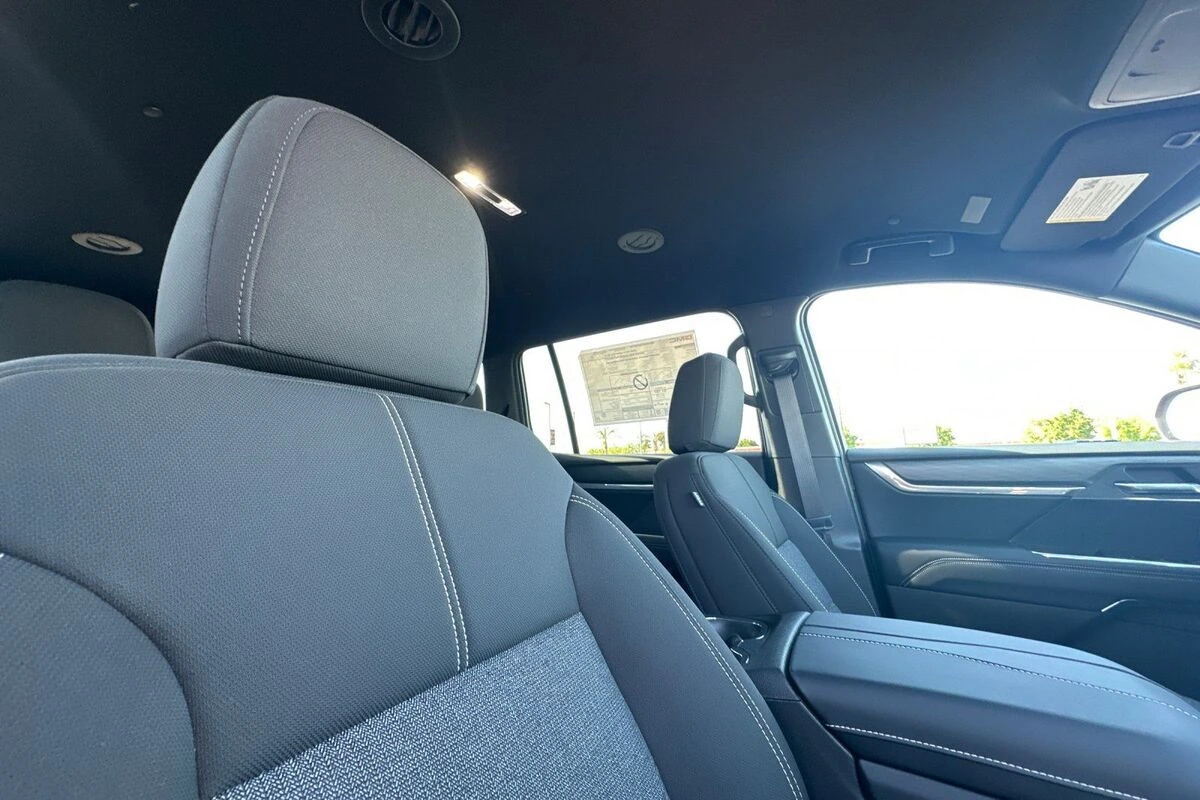 2026 GMC Acadia Elevation - Photo 20