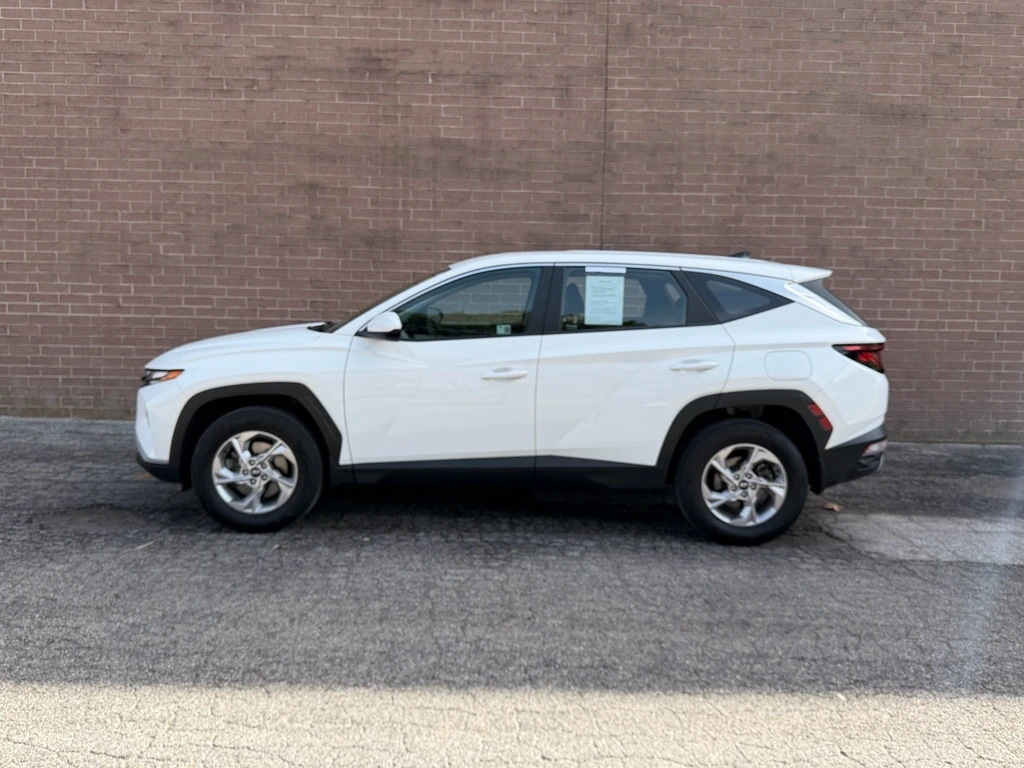 Used 2024 Hyundai Tucson SE with VIN 5NMJACDE2RH374194 for sale in Kansas City