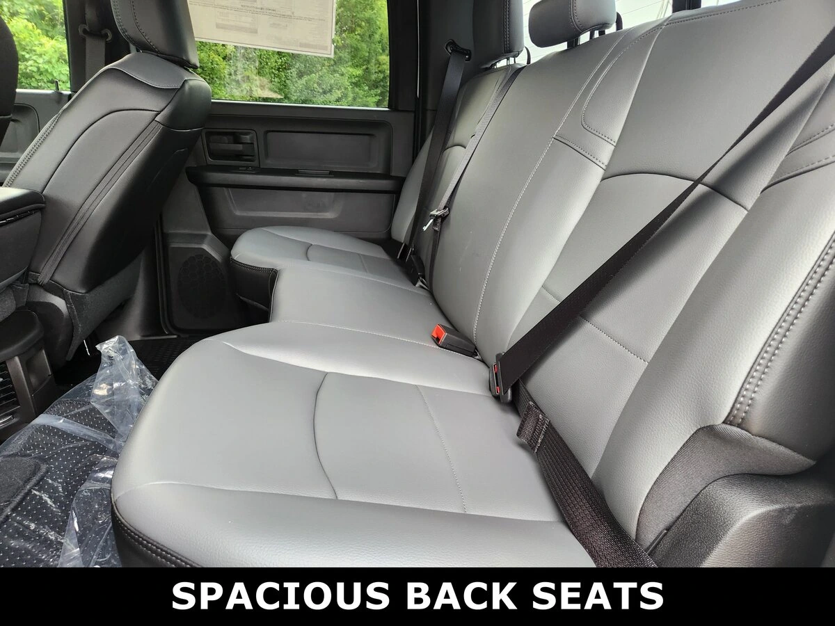 2025 RAM 2500 Tradesman - Photo 6