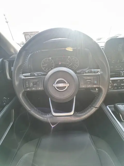 2022 Nissan Pathfinder SL photo 14