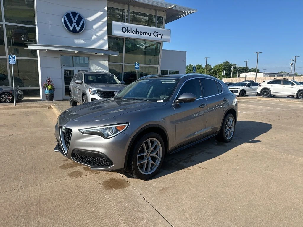 2018 Alfa Romeo Stelvio Ti AWD's photo