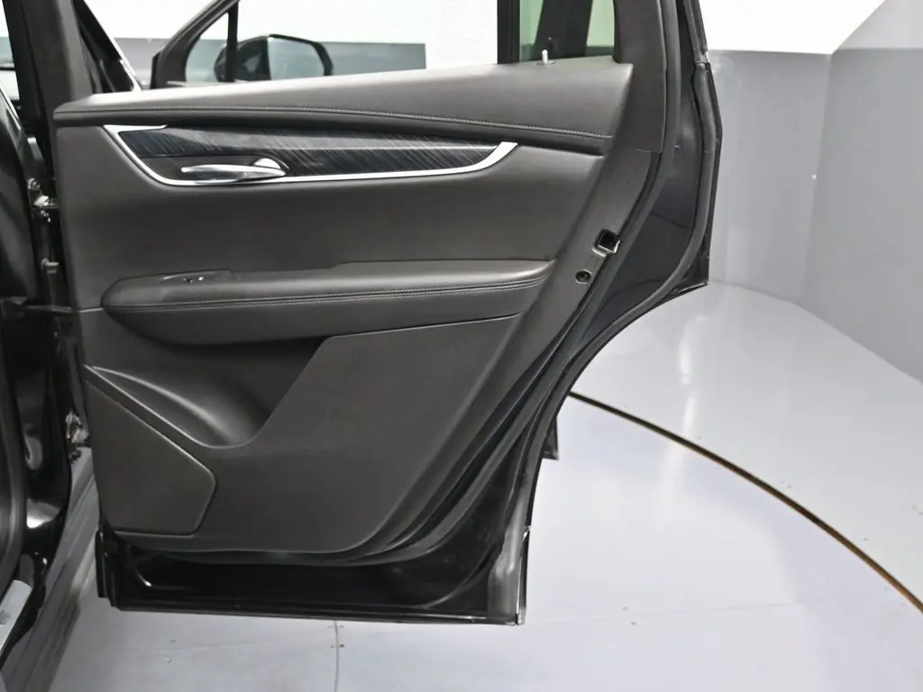 2021 Cadillac XT6 Premium Luxury photo 37